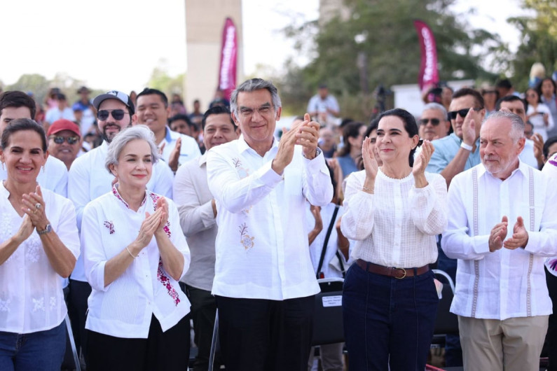 Américo y María de Villarreal reconocen la historia y el trabajo de las despicadoras de Tamaulipas