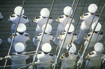 Senado autoriza salida de Fuerzas Armadas para adiestramiento en EU y el Caribe