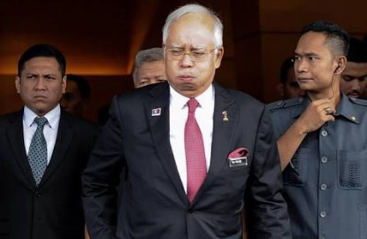 Detienen a ex primer ministro de Malasia por lavado de dinero