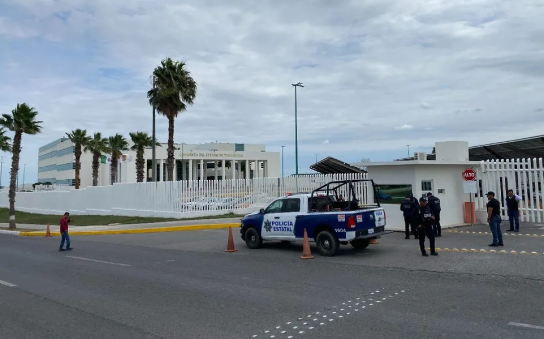 Vinculan a proceso a presunto responsable de amenaza de bomba en edificios gubernamentales