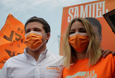 Samuel García libra primera multa por gastos no reportados de campaña