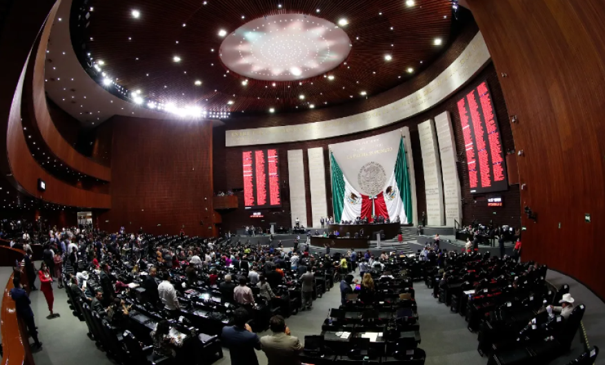 Celebra AMLO que diputados aprobaran la reforma a la Guardia Nacional 