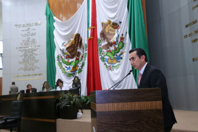 Es tiempo de dictar soluciones nuevas a problemas viejos: Mario Tapia