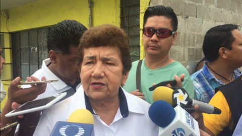 Desazolvan la laguna del Carpintero