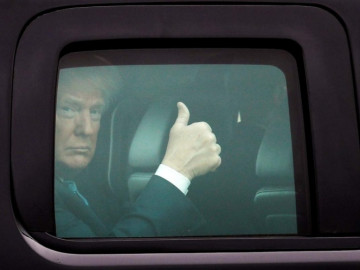 Veto de Trump a musulmanes, respaldado por la Corte Suprema de EU