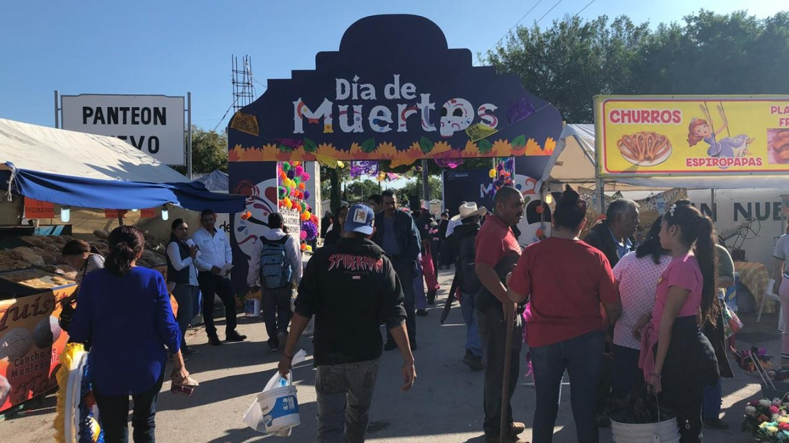 Se olvidan familiares de sus fieles difuntos