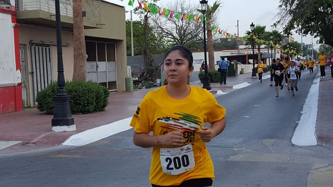 Realizan carrera "Por la Amistad Entre las Naciones Unidos y de Pie"