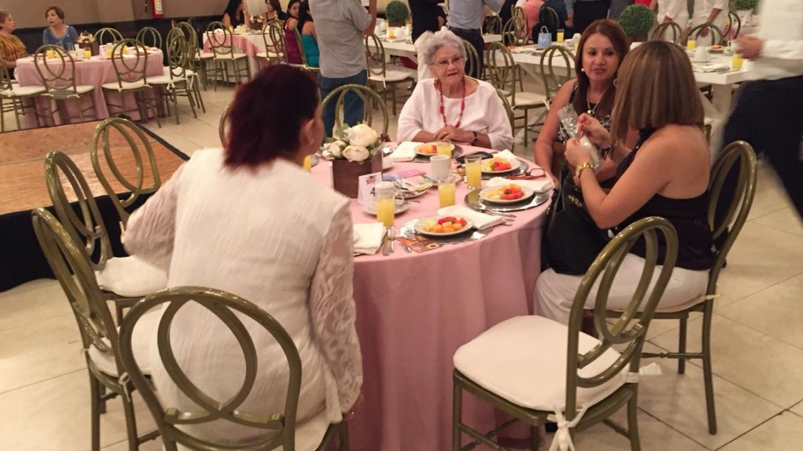 Vifac atiende mensualmente a 5 mujeres embarazadas en abandono 