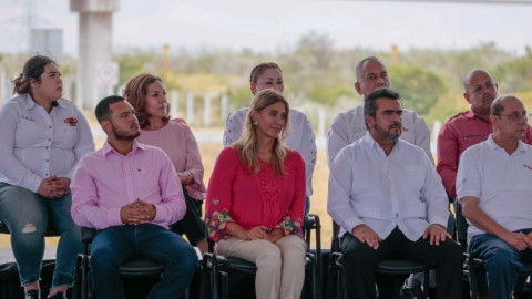 Resalta EPN decisión de mujeres en vida política de México