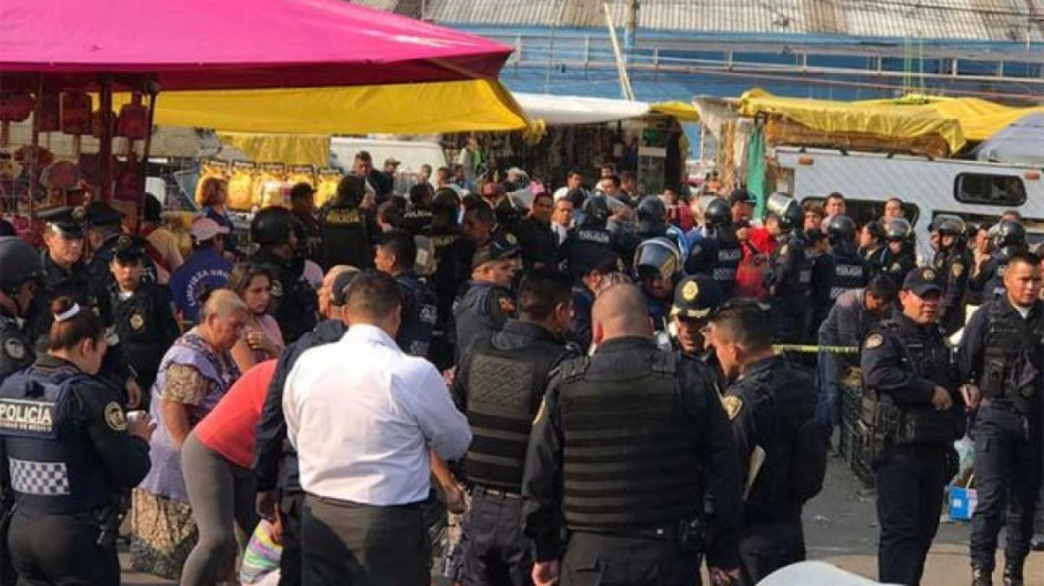 Dos muertos es el saldo de balacera en el Mercado de Sonora