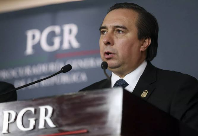 Extradición de Tomás Zerón está en curso, afirmó Ebrard