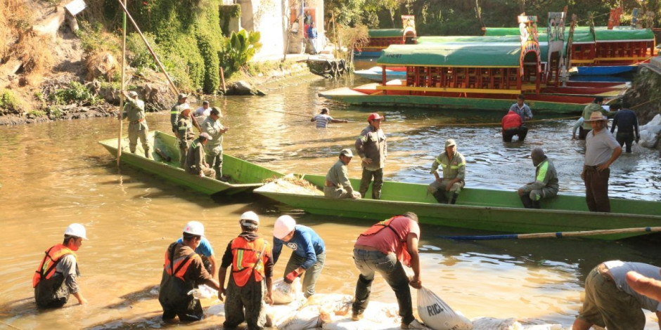 Habrá apoyo a trabajadores que perdieron empleo por grieta en Xochimilco