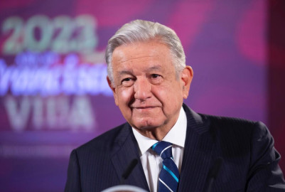 Responde AMLO a la Corte con nuevo decreto