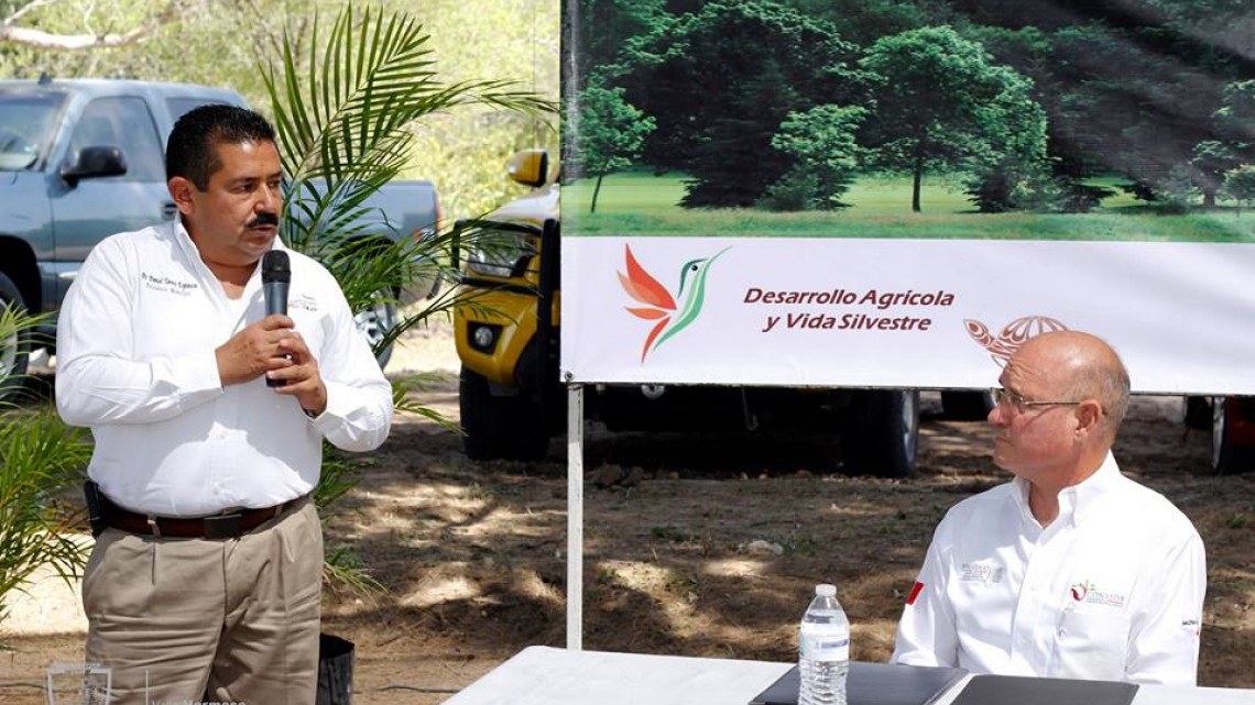 Alcalde de Valle Hermoso firma convenio con la Conafor 