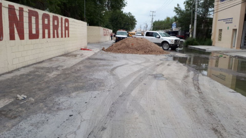 Siguen cayendo en socavones