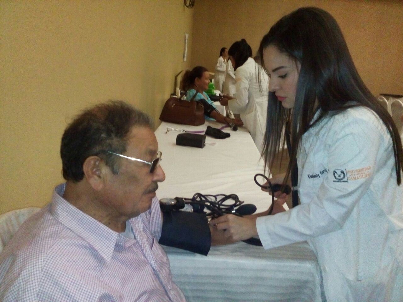 Realizan Campaña de detección  y prevención de enfermedades renales