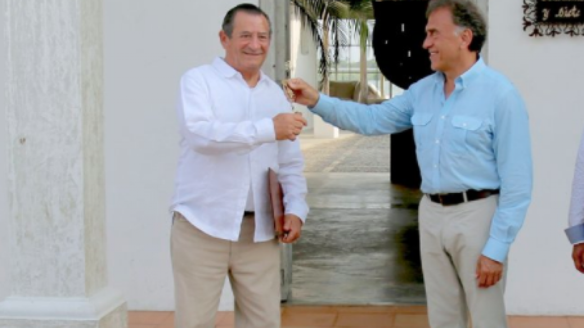 Toman posesión de Casa de Duarte en Tlacotalpan