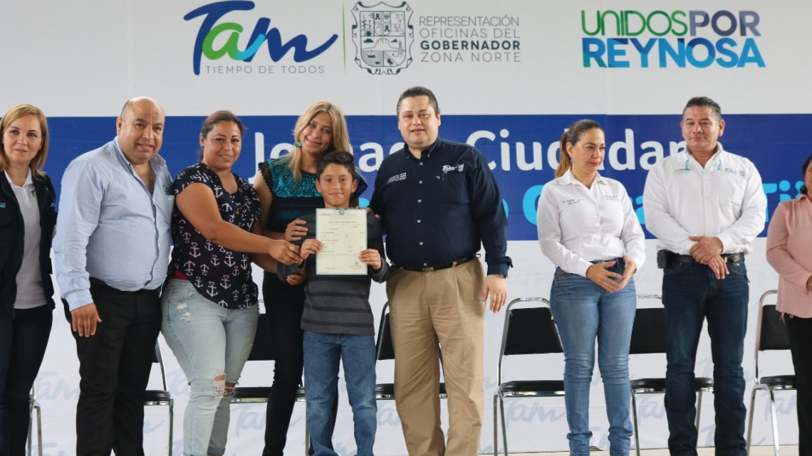 Familias de la Juárez aprovechan beneficios de “Un Gobierno Cerca de Ti”