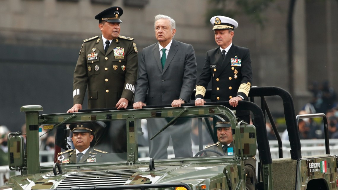 Se lleva a cabo el tradicional Desfile Militar en el Zócalo de la CDMX 