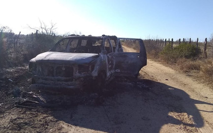 Vinculan a proceso a personal de INM de NL por devolver vehículo donde encontraron 19 cuerpos calcinados en Reynosa