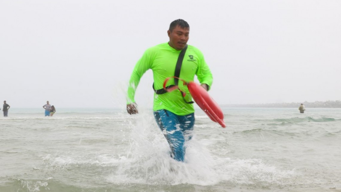 Guardavidas de Playa Miramar reciben capacitación 