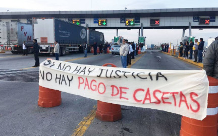 Sancionarán con hasta 7 años de cárcel a quienes tomen casetas federales 