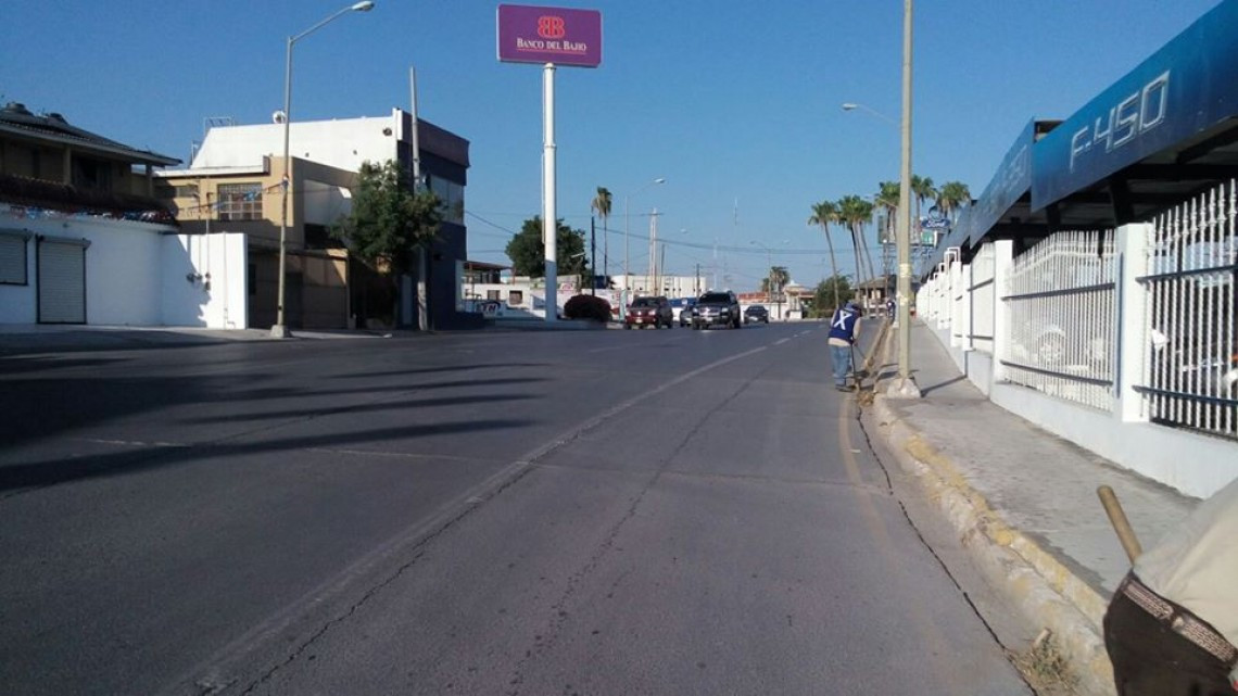 Realizan trabajos de limpieza Blvd. Morelos