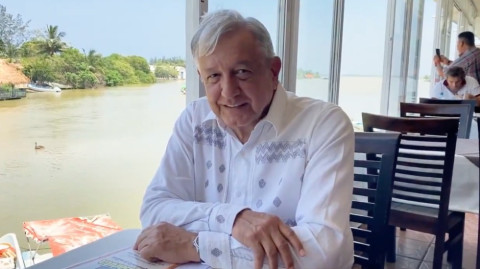 Pese a veda electoral, seguiremos recorriendo el país: AMLO 