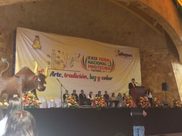 Alcalde promete seguridad para la feria de Tultepec 