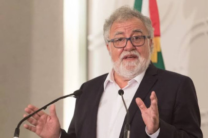 Alejandro Encinas, subsecretario de la Segob, da positivo a COVID-19 