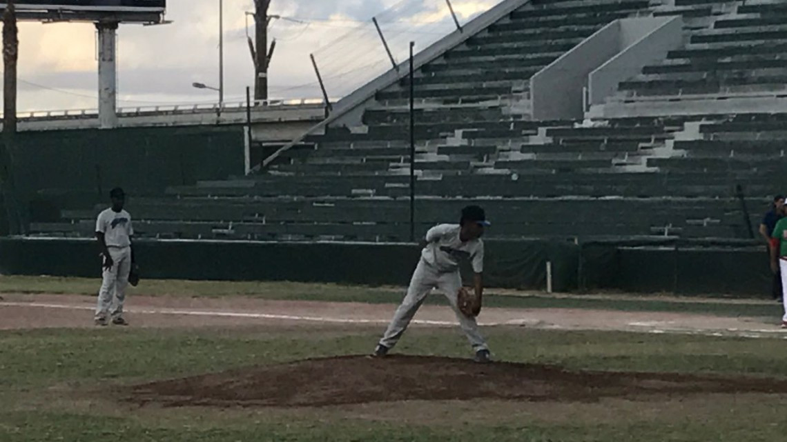 México consigue su primera victoria 