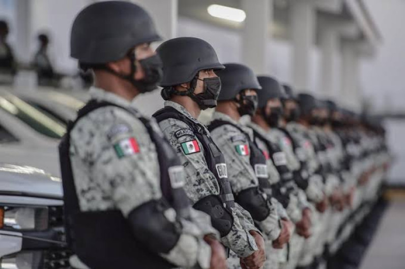 Regresa plan militar a comisiones; PAN acusa de "trampa"