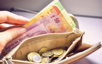 Actividad económica en México retrocedió 0.1% durante julio; Suma tercer mes a la baja