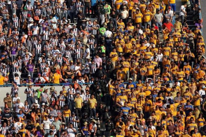 Aficionados de tigres presentan amparo contra rayados 