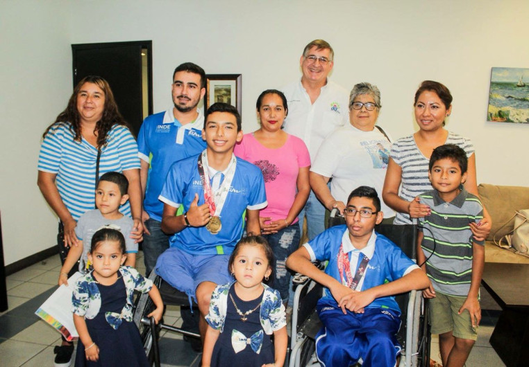 Reconoce DIF Reynosa esfuerzo de medallistas