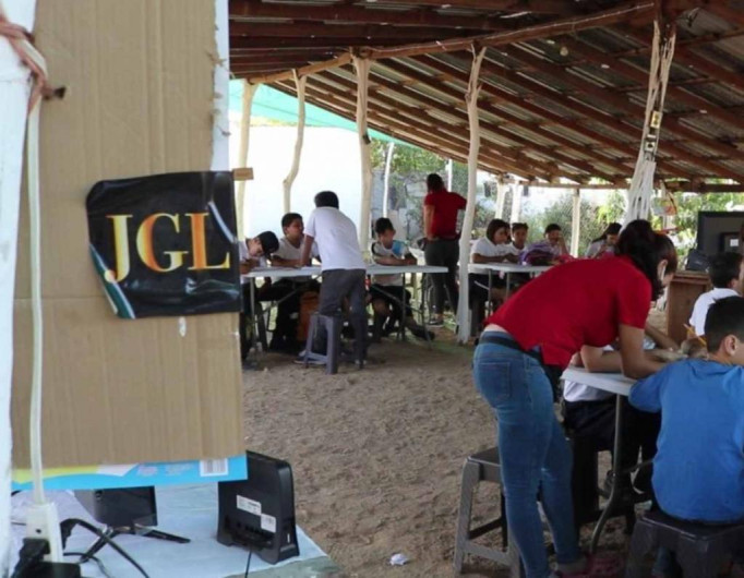 Convoca Conafe a jóvenes para dar clases en zonas rurales, migrantes y circos