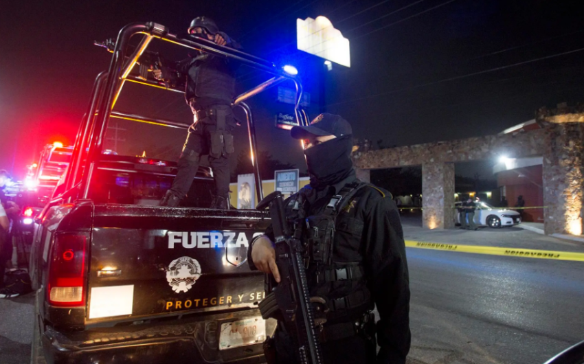 Pide AMLO esclarecer caso de Debanhi Escobar 