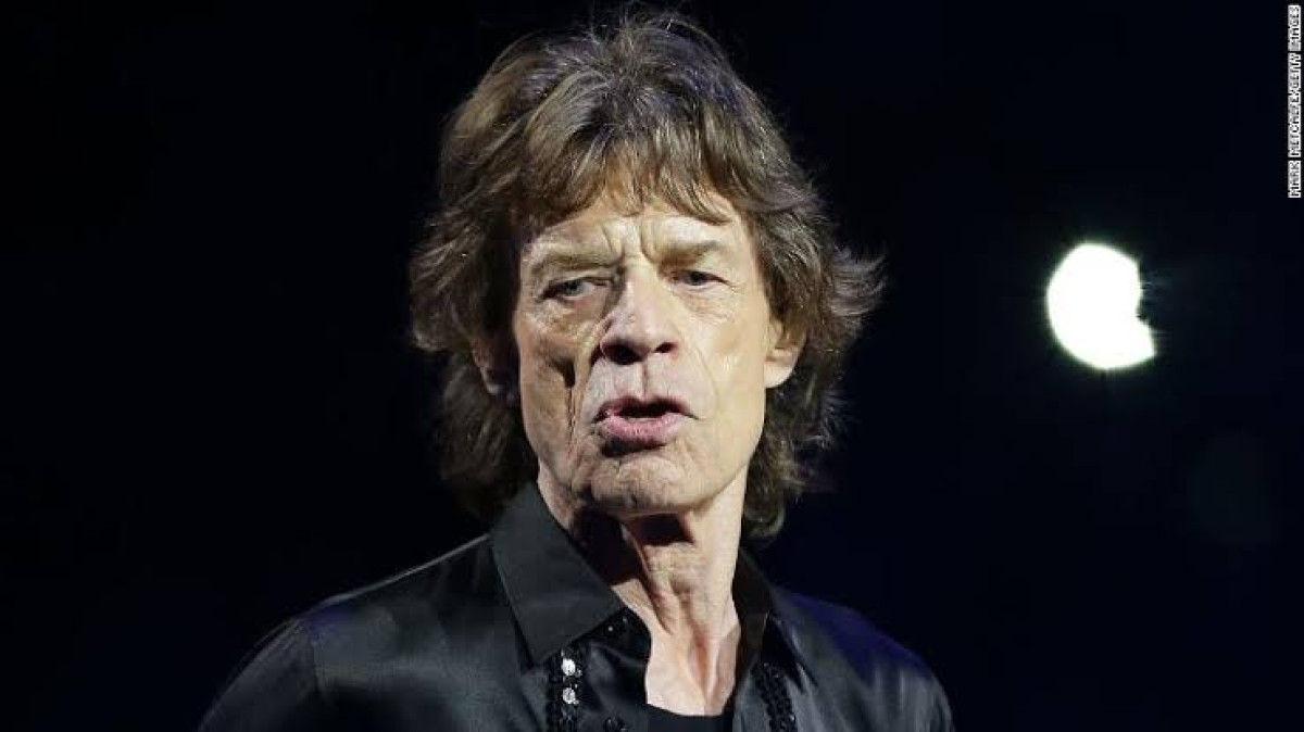 Agradece Mick Jagger muestras de apoyo tras operación de corazón