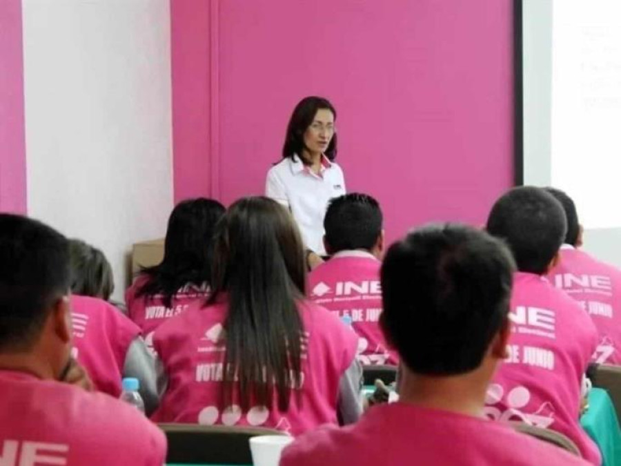 INE pone candado a militantes de partidos para ser capacitadores electorales