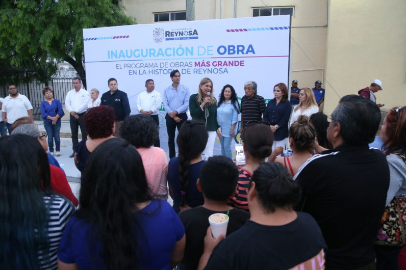 Rehabilitan calle en San Valentin