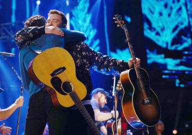 Shawn Mendes y Justin Timberlake sorprenden con dueto sorpresa