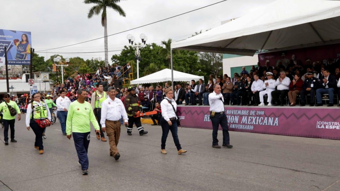 Encabeza Adrián Oseguera Aniversario de la Revolución Mexicana