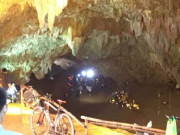 Un equipo de fútbol infantil y su entrenador desaparecidos en una cueva de Tailandia