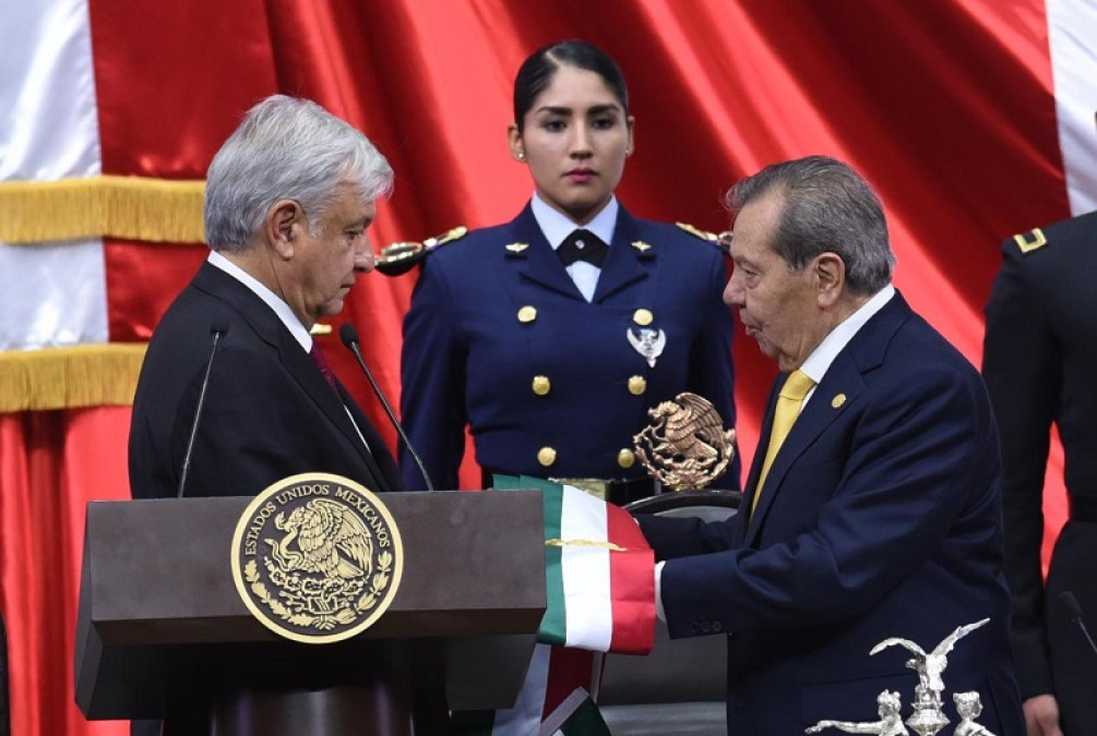 AMLO lamenta muerte de Muñoz Ledo