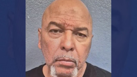 Detienen a hombre por presuntamente apuñalar a su esposa en La Feria, Texas