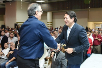 Propone Ebrard que "corcholatas" renuncien a sus cargos antes de las encuestas  