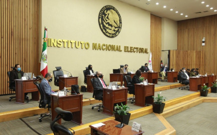 INE comienza proceso para desaparecer partidos PES, RSP y FxM