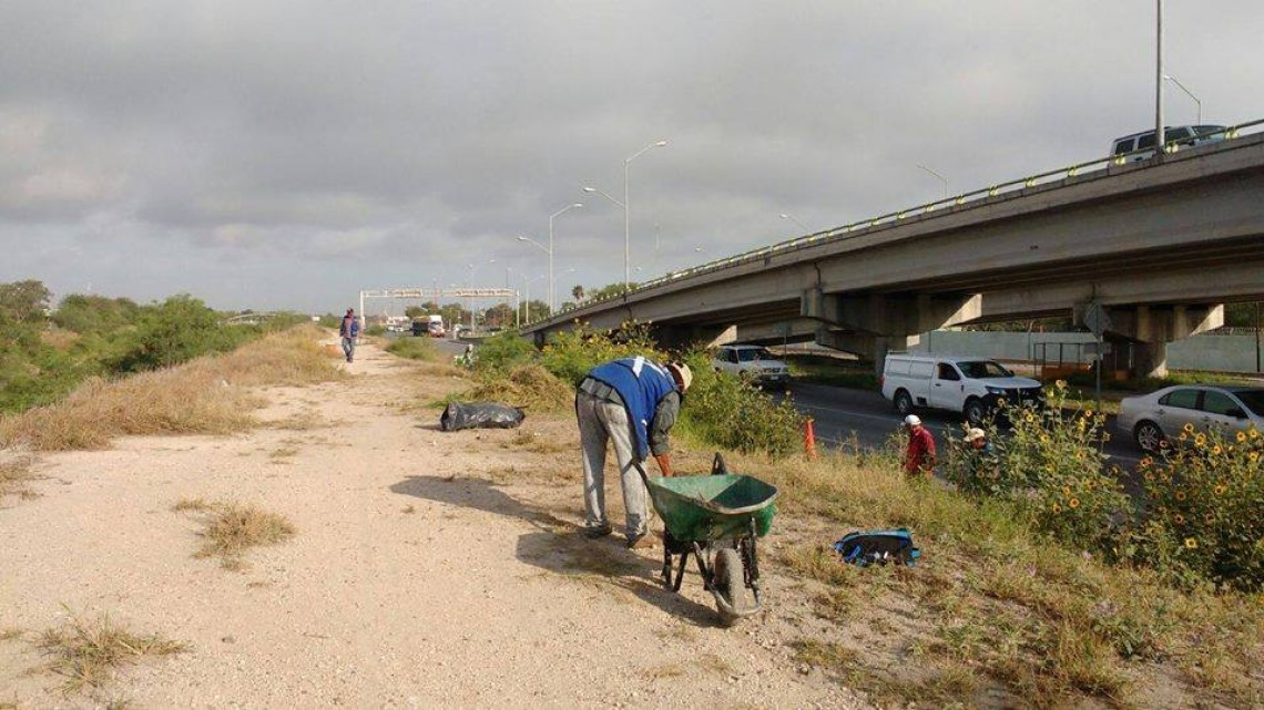 Realizan limpieza en principales zonas de la ciudad