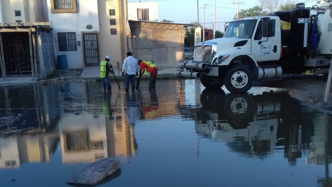 COMAPA dio mantenimiento correctivo en drenaje de Balcones de Alcalá