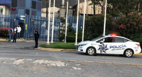 Realizan operativo en colegio de San Nicolás de los Garza tras amenaza de tiroteo